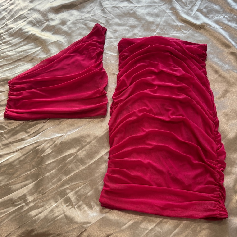 House of Harlow Skirt Set